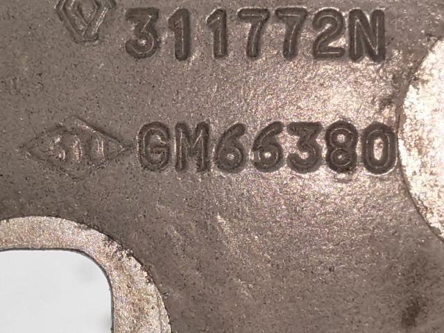 bontott OPEL VIVARO Bal első Felső Zsanér