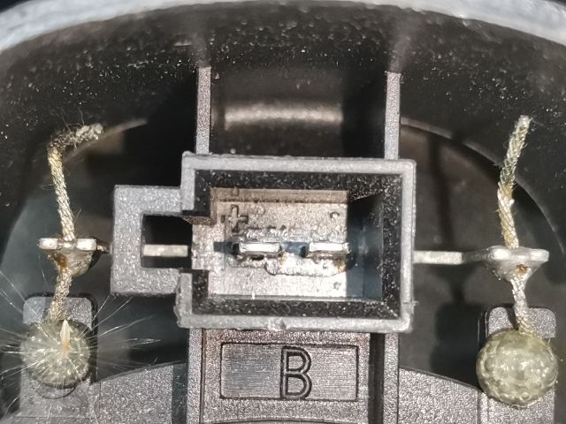 bontott OPEL VIVARO Bal első Hangszóró