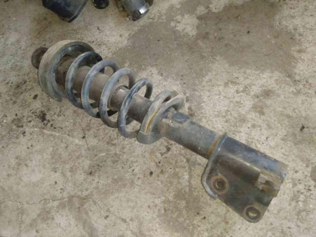 bontott OPEL VIVARO Bal első Lengéscsillapító