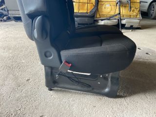 bontott OPEL VIVARO Bal első Ülés