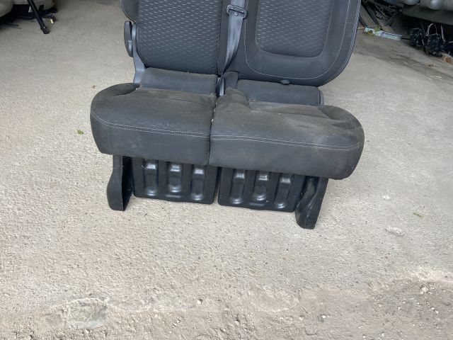 bontott OPEL VIVARO Bal első Ülés