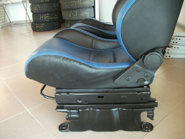 bontott OPEL VIVARO Bal első Ülés