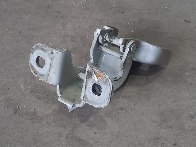 bontott OPEL VIVARO Bal első Zsanér