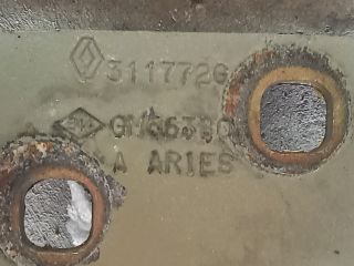 bontott OPEL VIVARO Bal első Zsanér