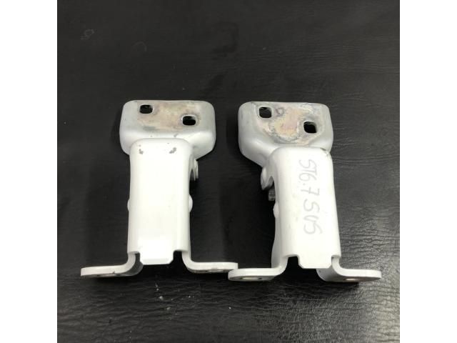 bontott OPEL VIVARO Bal első Zsanér