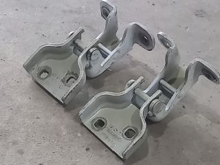 bontott OPEL VIVARO Bal első Zsanér