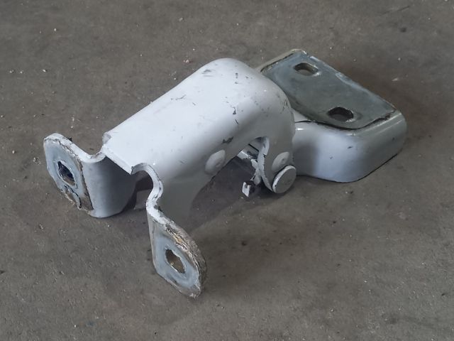 bontott OPEL VIVARO Bal első Zsanér