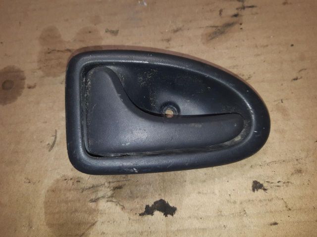 bontott OPEL VIVARO Bal hátsó Belső Kilincs