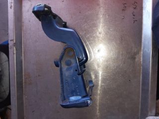 bontott OPEL VIVARO Bal hátsó Zsanér