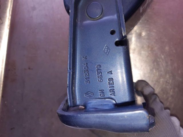 bontott OPEL VIVARO Bal hátsó Zsanér