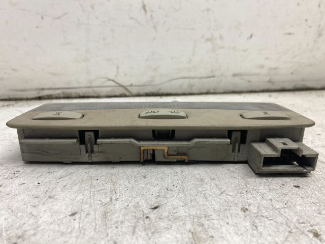 bontott OPEL VIVARO Beltér Világítás Első