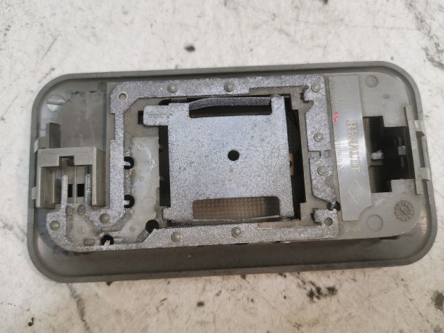 bontott OPEL VIVARO Beltér Világítás Első