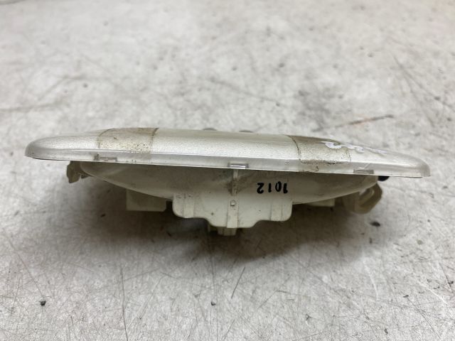 bontott OPEL VIVARO Beltér Világítás Hátsó