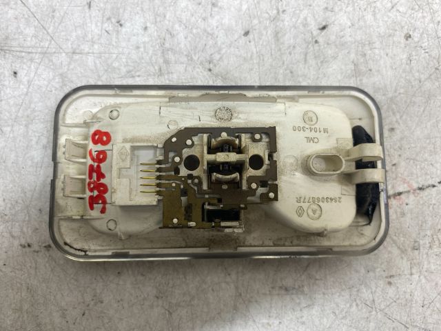 bontott OPEL VIVARO Beltér Világítás Hátsó