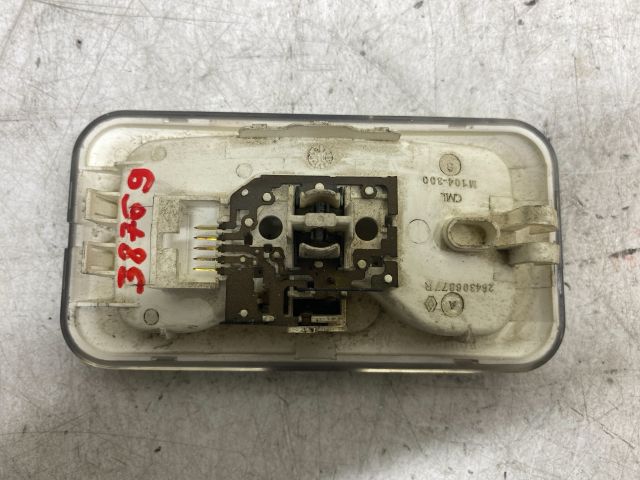 bontott OPEL VIVARO Beltér Világítás Hátsó