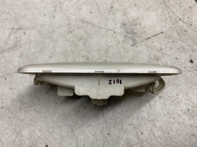 bontott OPEL VIVARO Beltér Világítás Hátsó