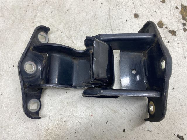 bontott OPEL VIVARO Csomagtérajtó Bal Zsanér