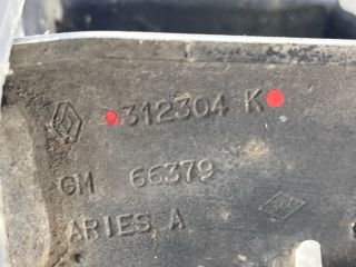 bontott OPEL VIVARO Csomagtérajtó Jobb Zsanér