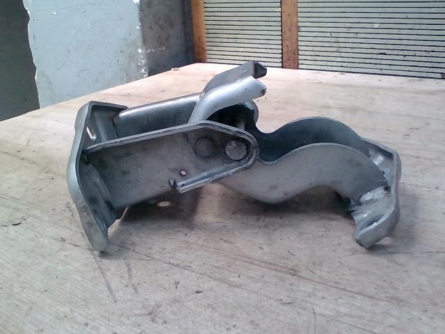 bontott OPEL VIVARO Csomagtérajtó Jobb Zsanér