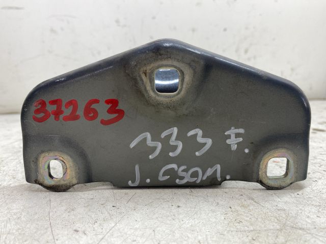 bontott OPEL VIVARO Csomagtérajtó Jobb Zsanér