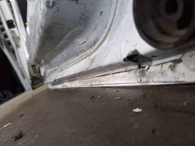 bontott OPEL VIVARO Csomagtérajtó (Üres lemez)