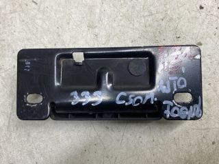 bontott OPEL VIVARO Csomagtérajtó Ütköző