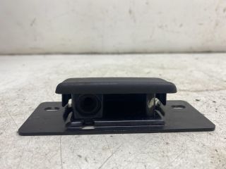 bontott OPEL VIVARO Csomagtérajtó Ütköző