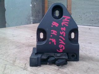 bontott OPEL VIVARO Csomagtérajtó Zárszerkezet