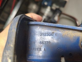 bontott OPEL VIVARO Csomagtérajtó Zsanér