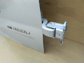 bontott OPEL VIVARO Csomagtérajtó Zsanér