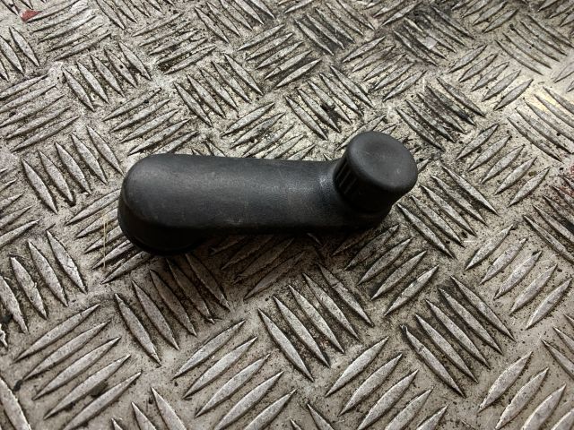 bontott OPEL VIVARO Első Ablaktekerő Kar