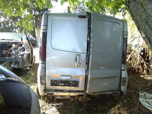 bontott OPEL VIVARO Első Ablaktörlő Motor