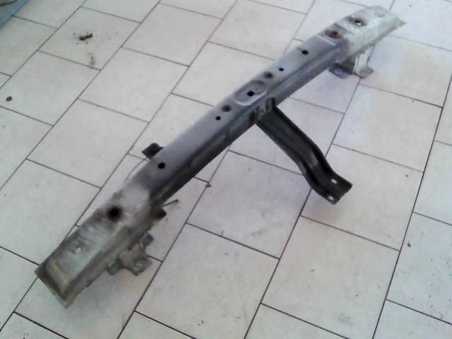 bontott OPEL VIVARO Első Lökhárító Merevítő (Fém)