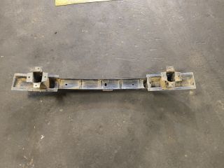 bontott OPEL VIVARO Első Lökhárító Merevítő (Fém)