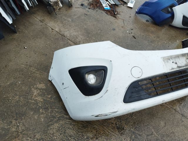 bontott OPEL VIVARO Első Lökhárító (Részeivel)