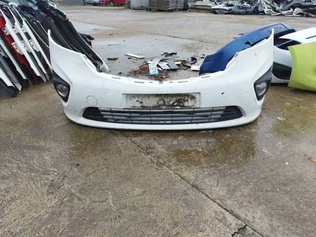 bontott OPEL VIVARO Első Lökhárító (Részeivel)