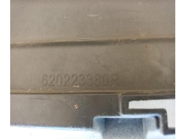 bontott OPEL VIVARO Első Lökhárító (Üresen)