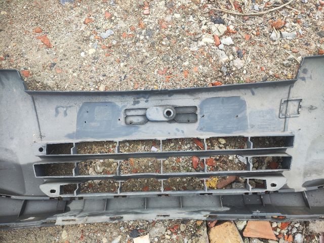 bontott OPEL VIVARO Első Lökhárító (Üresen)