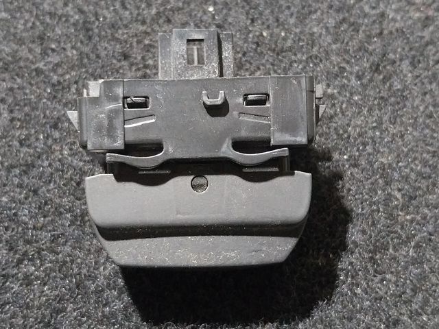 bontott OPEL VIVARO ESP Kapcsoló