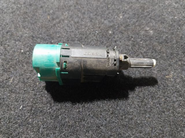 bontott OPEL VIVARO Fék Pedál Kapcsoló