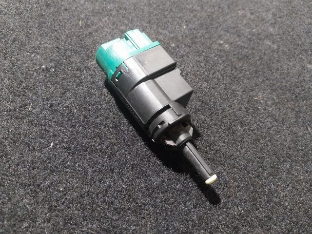 bontott OPEL VIVARO Fék Pedál Kapcsoló