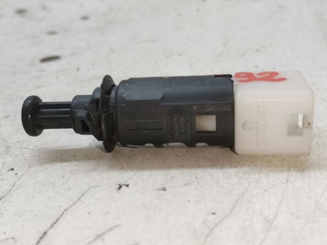 bontott OPEL VIVARO Fék Pedál Kapcsoló