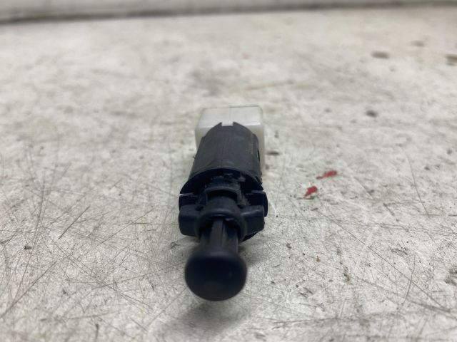 bontott OPEL VIVARO Fék Pedál Kapcsoló