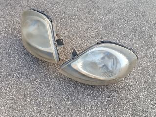bontott OPEL VIVARO Fényszóró Pár