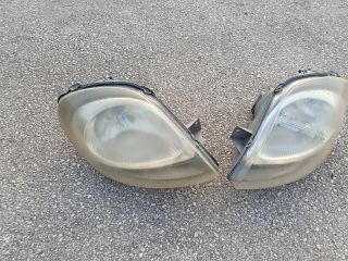 bontott OPEL VIVARO Fényszóró Pár