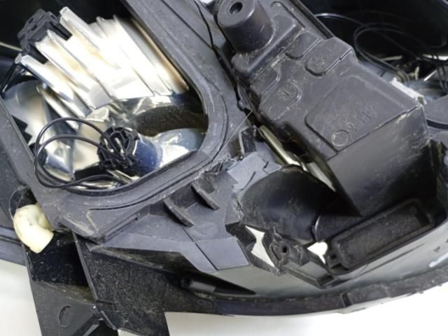 bontott OPEL VIVARO Fényszóró (Pozíciófüggetlen)