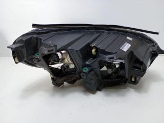 bontott OPEL VIVARO Fényszóró (Pozíciófüggetlen)