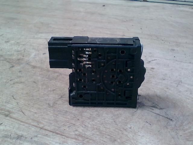 bontott OPEL VIVARO Fényszórómagasság Állító Kapcsoló