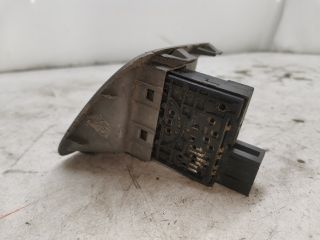 bontott OPEL VIVARO Fényszórómagasság Állító Kapcsoló