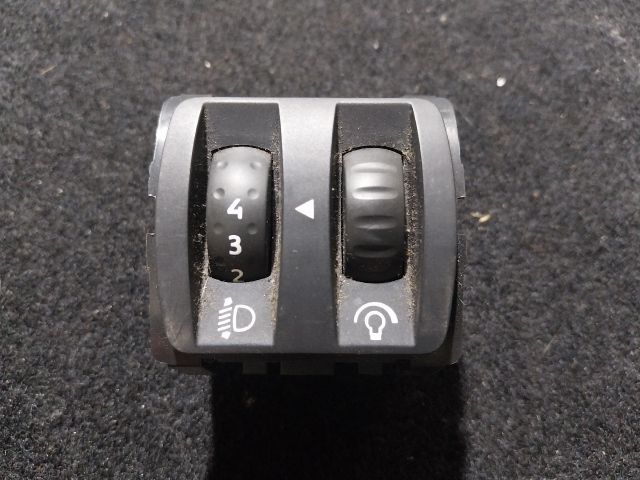 bontott OPEL VIVARO Fényszórómagasság Állító Kapcsoló